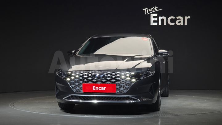 Hyundai Grandeur 2023 — 3
