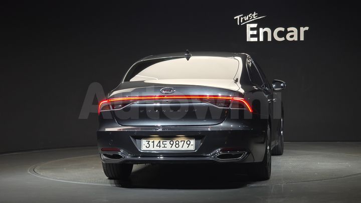 Hyundai Grandeur 2023 — 4