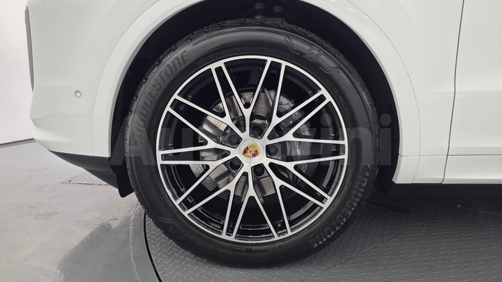 Porsche Cayenne 2024 — 5
