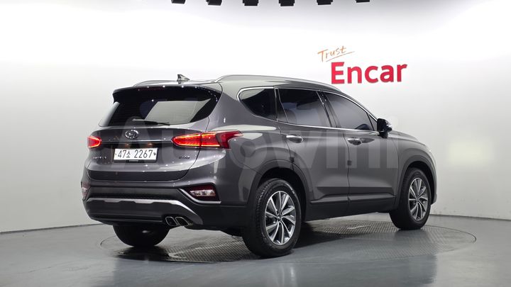 Hyundai SantaFe 2019 — 2