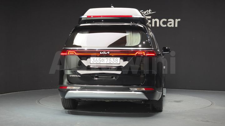Kia Carnival 2023 — 4