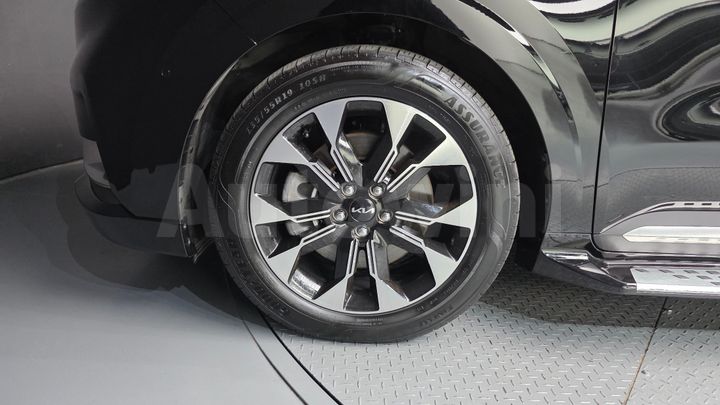 Kia Carnival 2023 — 5