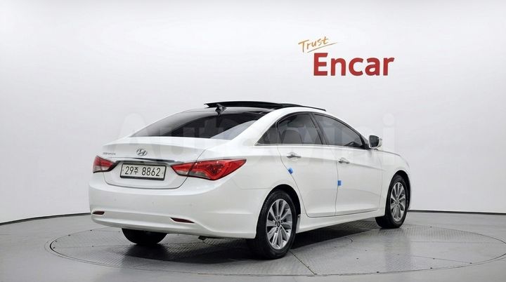 Hyundai Sonata 2014 — 2
