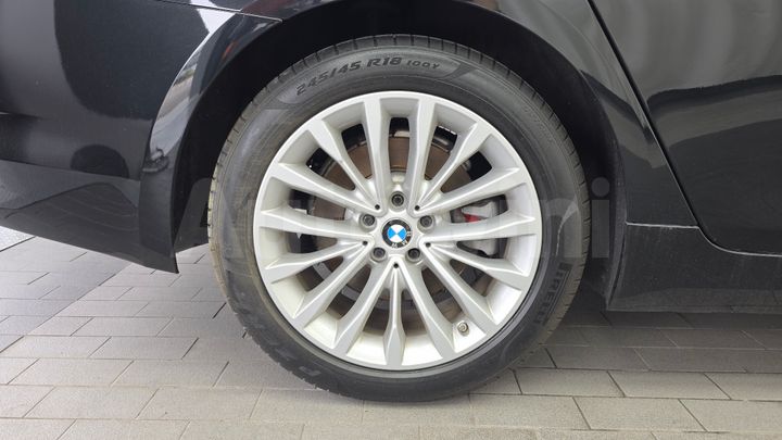 BMW 5 Series 2019 — 5