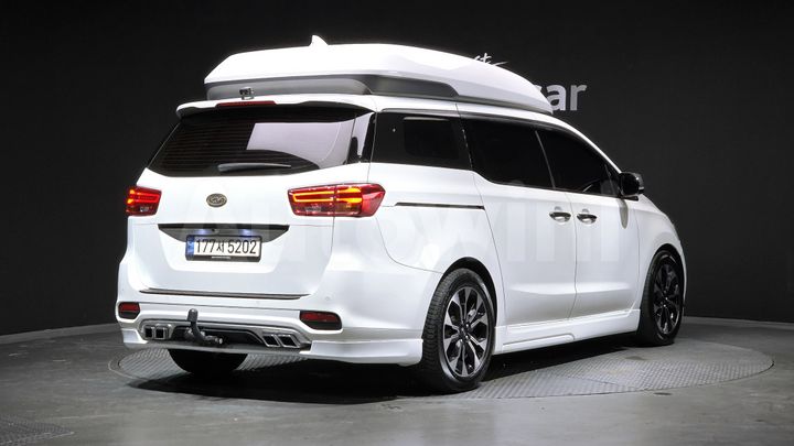 Kia Carnival 2016 — 2
