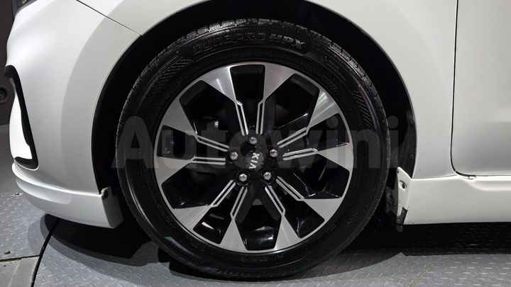 Kia Carnival 2016 — 5