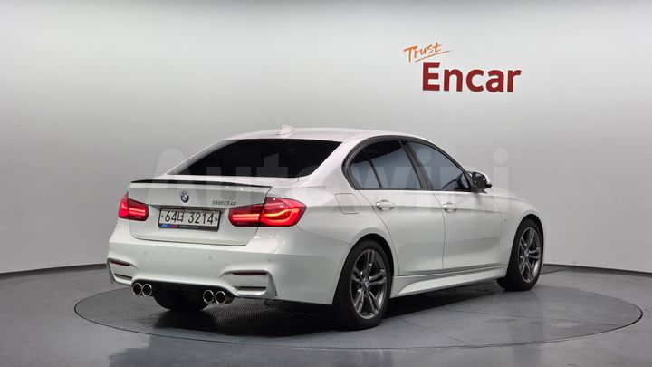BMW 3 Series 2017 — 2