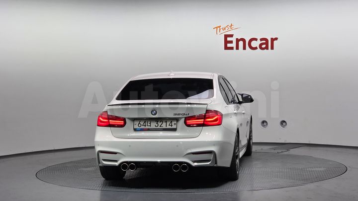 BMW 3 Series 2017 — 4