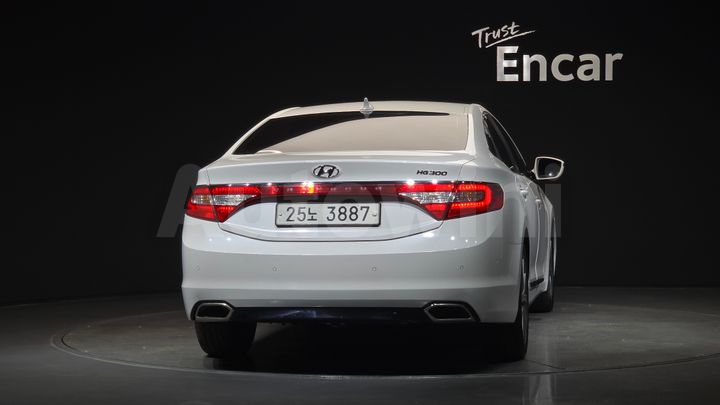 Hyundai Grandeur 2015 — 4