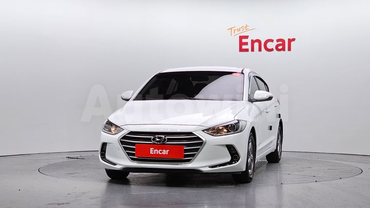 Hyundai Avante 2016 — 3