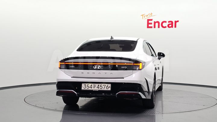 Hyundai Sonata 2025 — 3