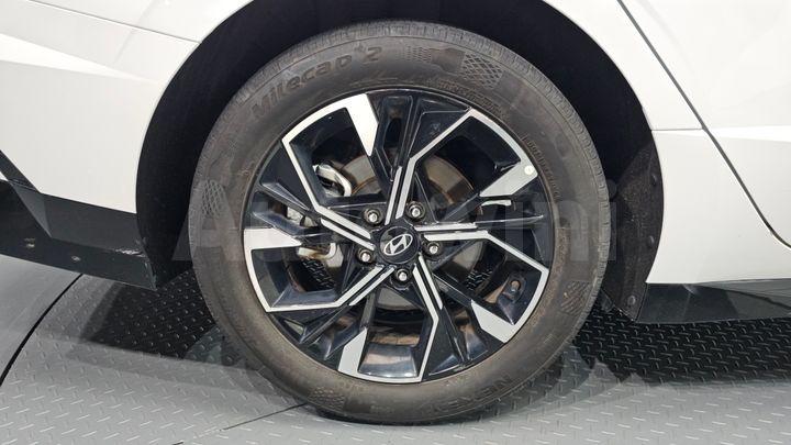 Hyundai Sonata 2025 — 4