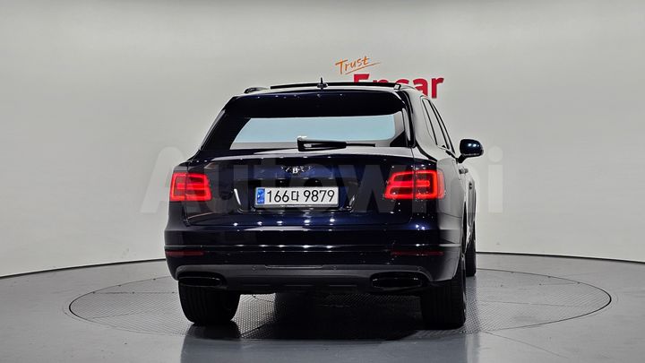 Bentley Bentayga 2018 — 4