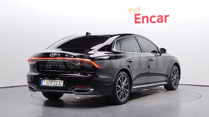Hyundai Grandeur 2022 — 2
