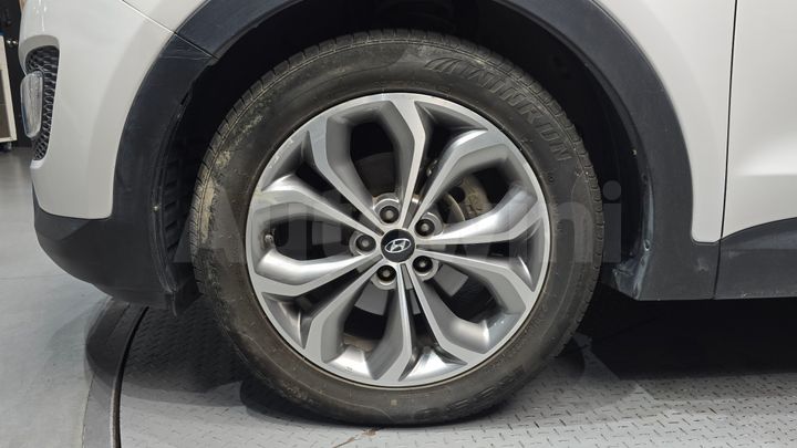 Hyundai SantaFe 2015 — 5