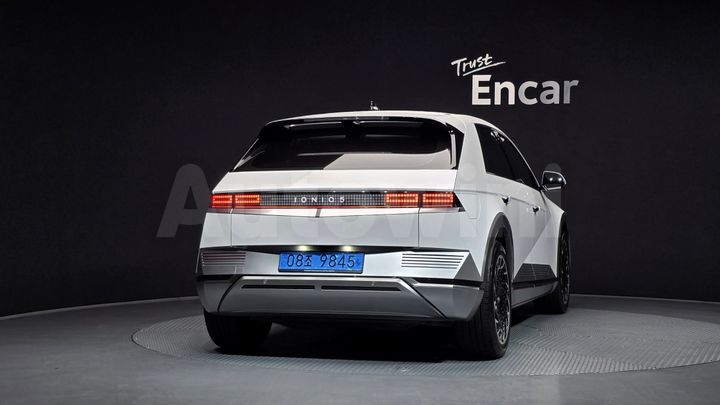 Hyundai Ioniq5 2023 — 4