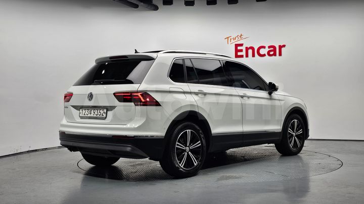 Volkswagen Tiguan 2020 — 2
