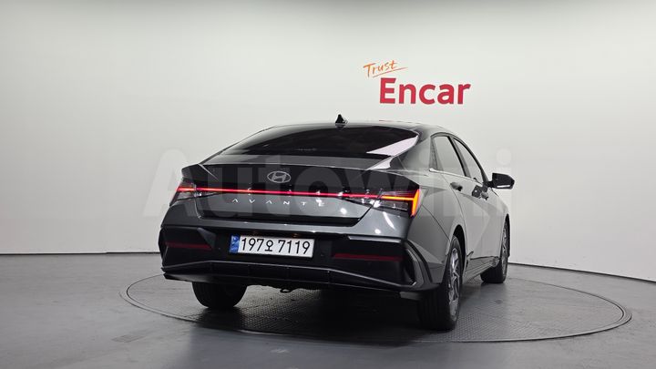 Hyundai Avante 2024 — 4