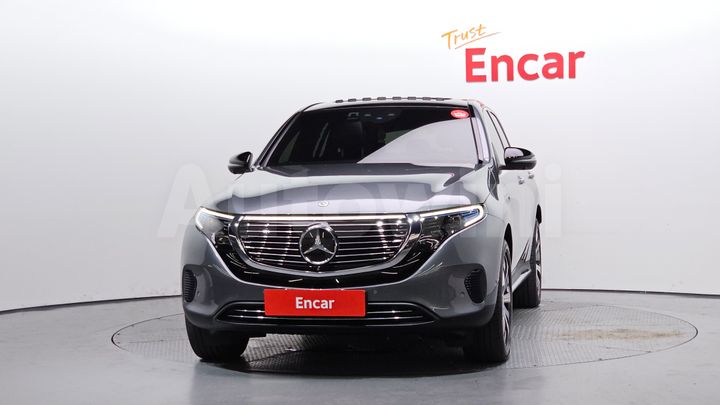 Mercedes-Benz EQC 2020 — 3