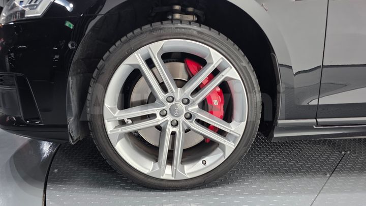 Audi S8 2020 — 4