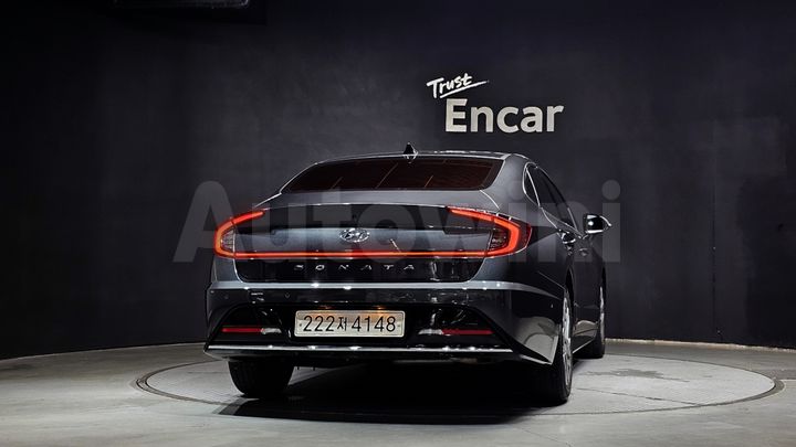 Hyundai Sonata 2022 — 4
