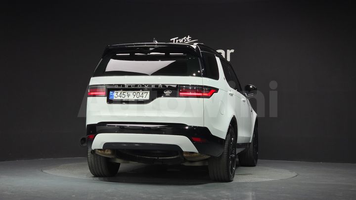 Land Rover Discovery 2023 — 4