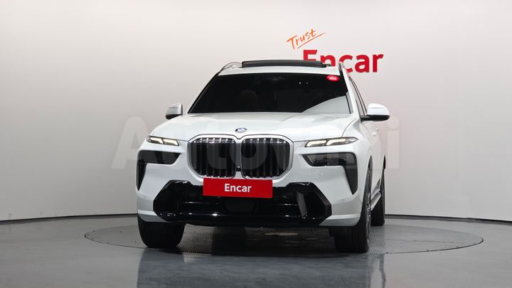 BMW X7 2024 — 3