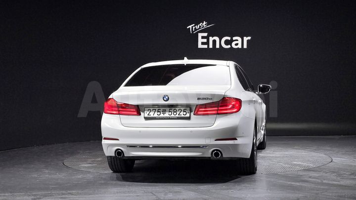 BMW 5 Series 2020 — 3