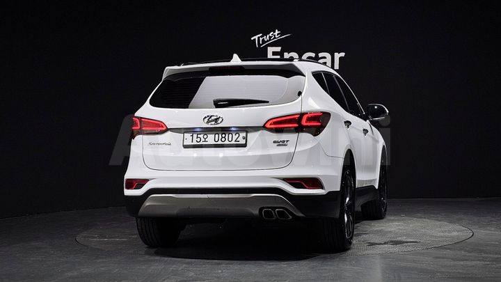 Hyundai SantaFe 2016 — 3