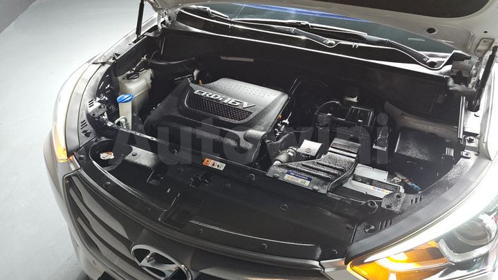 Hyundai SantaFe 2016 — 5
