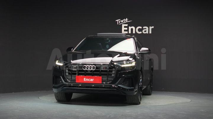 Audi Q8 2022 — 3