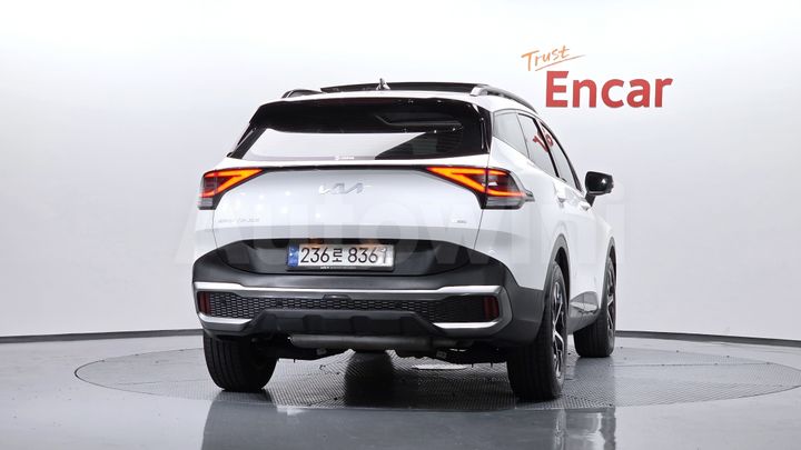Kia Sportage 2023 — 3
