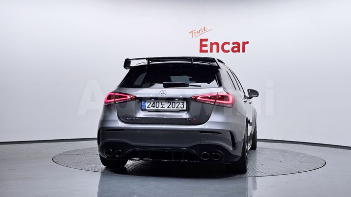 Mercedes Benz A Class 2023 — 4