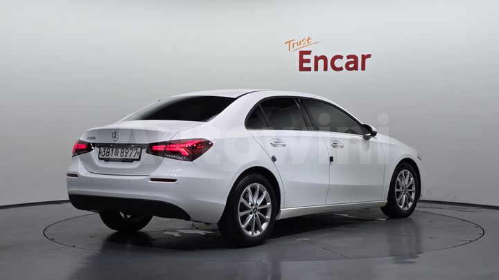 Mercedes Benz A Class 2020 — 2