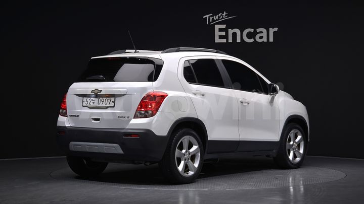 Chevrolet Trax 2016 — 2