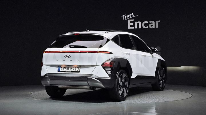 Hyundai Kona 2023 — 2