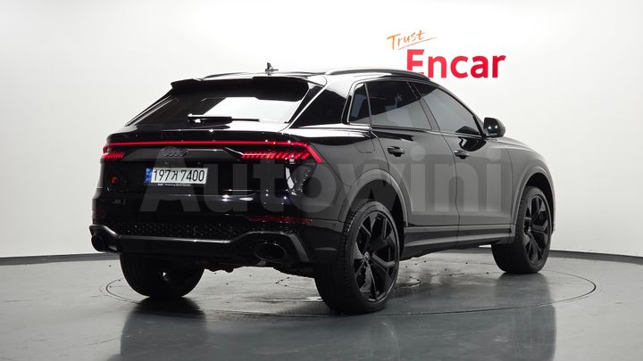 Audi RS Q8