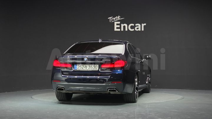 BMW 5 Series 2021 — 4