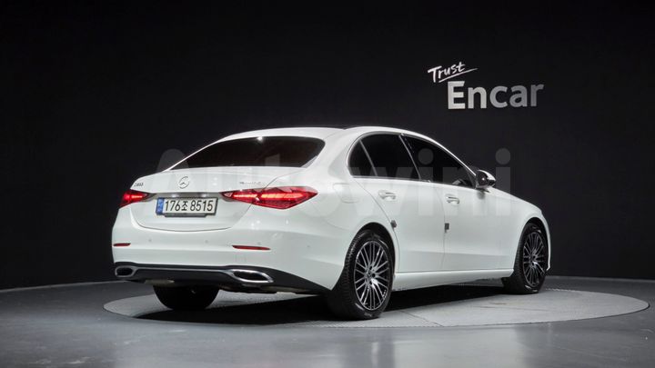 Mercedes-Benz C Class 2022 — 2