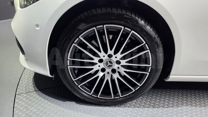 Mercedes-Benz C Class 2022 — 5