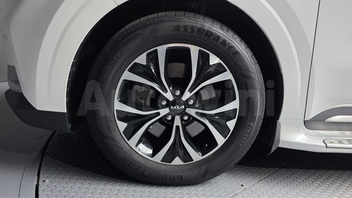 Kia Carnival 2022 — 5