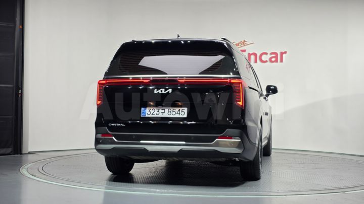 Kia Carnival 2025 — 3