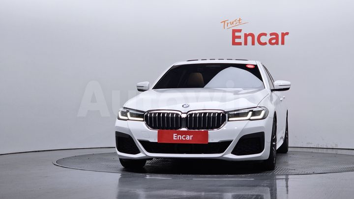 BMW 5 Series 2023 — 3