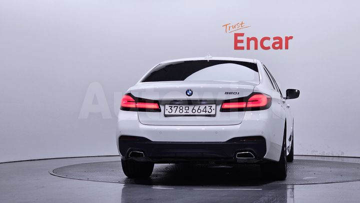 BMW 5 Series 2023 — 4