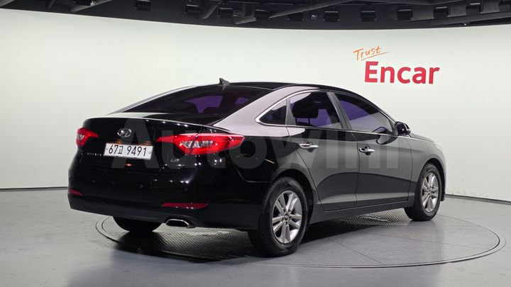 Hyundai Sonata 2015 — 2