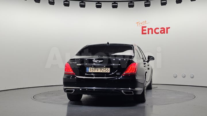 Genesis EQ900 2016 — 4