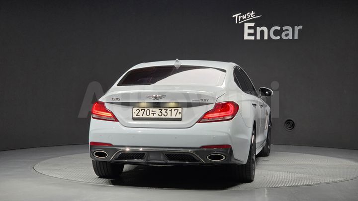 Genesis G70 2019 — 4