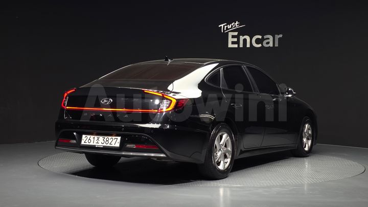 Hyundai Sonata 2022 — 2