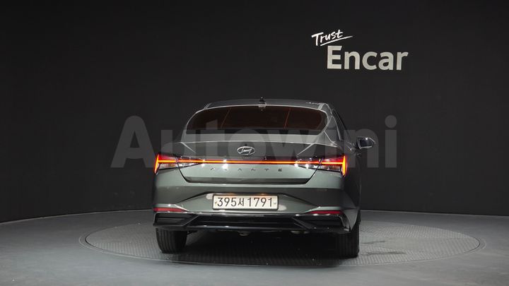Hyundai Avante 2021 — 4