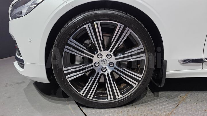 Volvo S90 2023 — 4